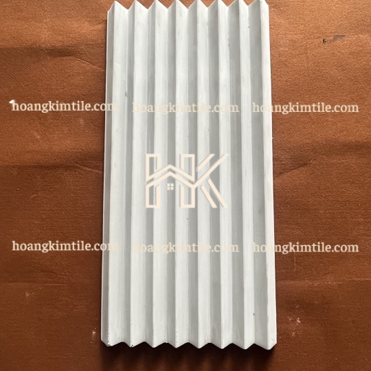 Tấm panel lam tam giác K - 329